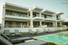 Le Grand Reve Apartments & Luxury Suites