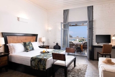 Porto Kea Suites