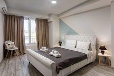 Supreme Luxury Suites by Athens Stay