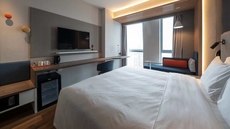 Holiday Inn Express Meishan Dongpo, an IHG Hotel