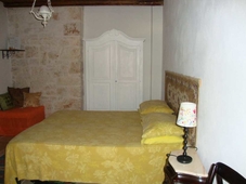 Fontana Vecchia Bed & Breakfast