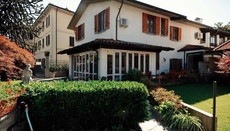 Villa Marisa bed breakfast and books