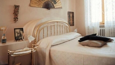 Villa Marisa bed breakfast and books