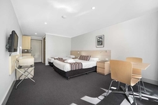 Avoca Beach Hotel