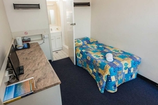 Moruya Waterfront Hotel Motel