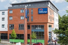 Travelodge Camberley Central