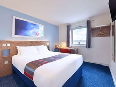 Travelodge Sunbury M3