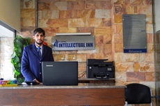 Intellectual Inn - Bahria Town