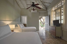 Villa Marina Lodge & Condos