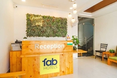 Fabhotel Green Leaf