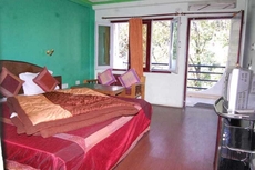 Goroomgo Hotel Shivay Kausani