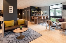 B&B Hotel Paris Meudon Velizy