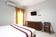 RedDoorz Plus near Adisucipto Airport 2