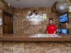 OYO 44095 Bluewater Hotel 2