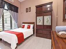 OYO Home 90448 Nurbayu Guest House