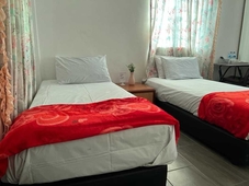 OYO 90786 Motel Merak