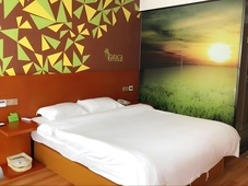 Vatica Hotel Fuyang Linquan Tenghui International City Branch