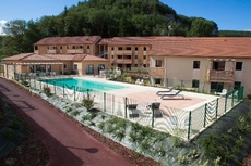 Vacanceole - Residence Le Clos du Rocher