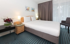 Apart Hotel Zurich Airport (ex Apart Hotel operated by Hilton)