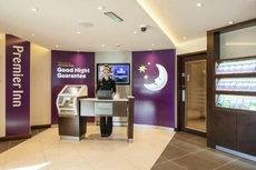 Premier Inn Witney