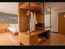 B2 Surat Thani Premier Hotel