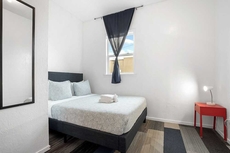 Commercial Homes - Private rooms in SSF