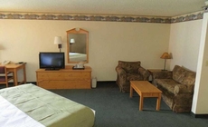 Cobblestone Hotels & Suites - Ladysmith