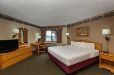 Cobblestone Hotels & Suites - Ladysmith