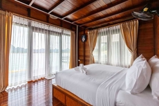 500 Rai Khao Sok Floating Resort