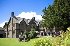 Maes Manor Hotel