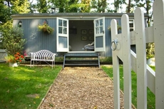 Pinewood Camping Pods - At Port Lympne Reserve