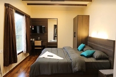 Dolphin Nose Retreat