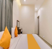 Fabhotel Chakkra Residency