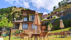 Larisa Resort, Mussoorie