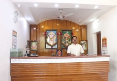 Saravanas lodge