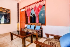 OYO 90051 Guest House Parangtritis