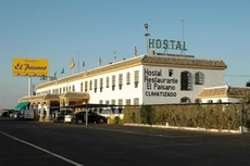 Hostal Restaurante Asador EL PAISANO