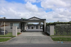 Beaconsfield Lodge Motel