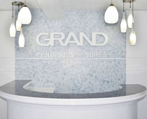 Grand Peninsula Suites