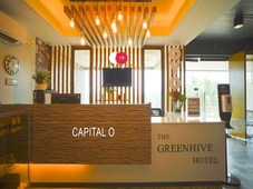 Capital O Vaccinated Staff - OYO 785 The Greenhive Hotel