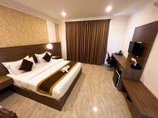 Hotel Sterling Inn Near Bangalore International Airport