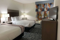 La Quinta Inn & Suites by Wyndham-Red Oak TX IH-35E