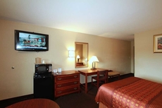 Travel Inn & Suites