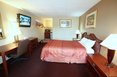 Travel Inn & Suites