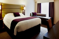 Premier Inn Cirencester Town Centre