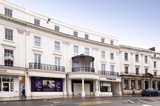 Premier Inn Leamington Spa Town Centre