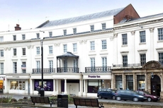 Premier Inn Leamington Spa Town Centre