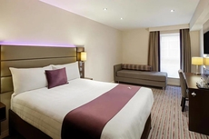 Premier Inn Oldham Central