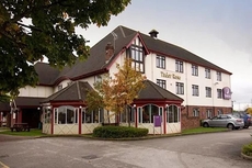 Premier Inn Wirral (Two Mills)