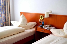 A8 Hotel im Darchinger Hof, Bed & Breakfast